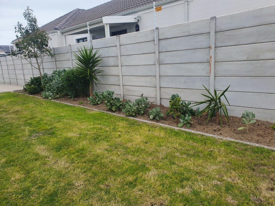 3 Bedroom Property for Sale in Sunningdale Western Cape
